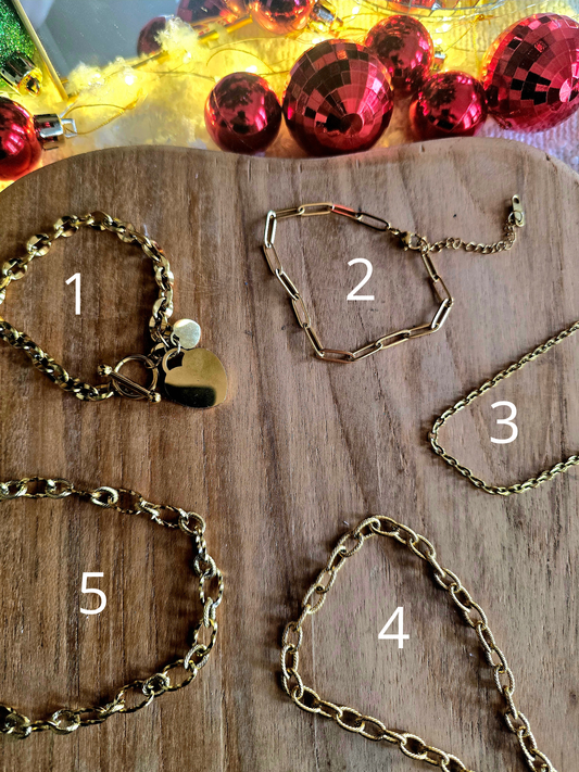 chaines bracelet  dorée