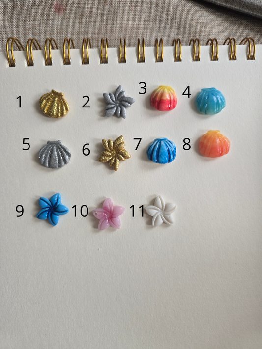 🌸Nouveau Charm's interchangeable  🌸