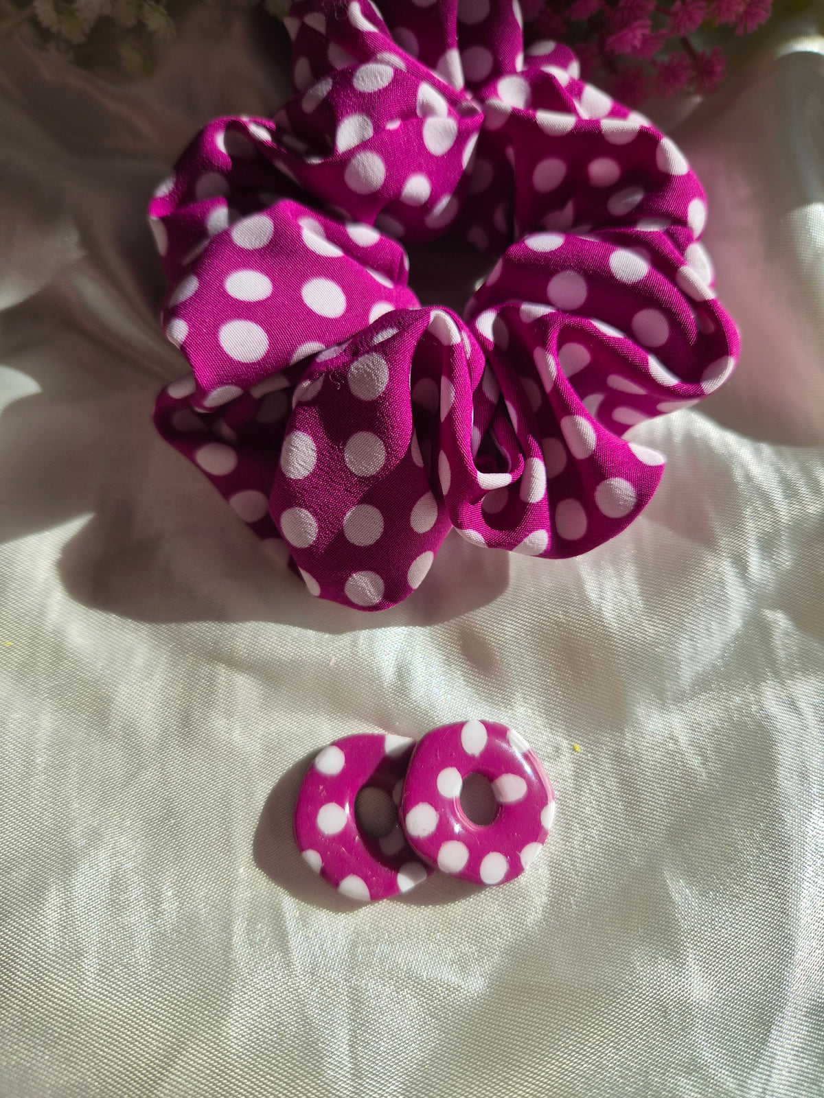 Box chouchou + pampilles Maria violet pois blanc