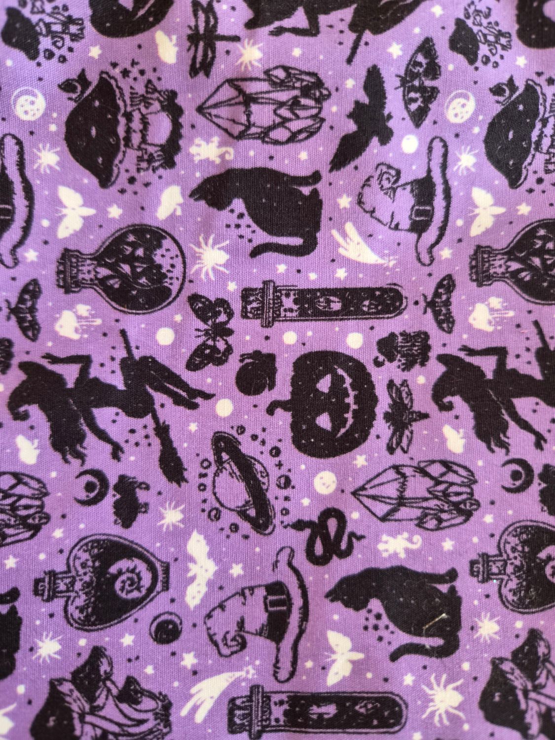 Tissu Halloween sorcière violet - Amaly Créa